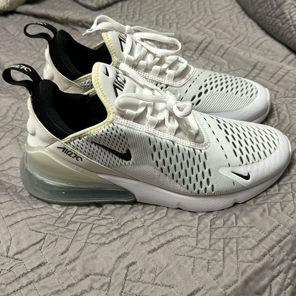 Nike Air Max 270